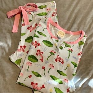 TBBC EUC Women’s Wimberley’s Wine Down Night Night in size Medium